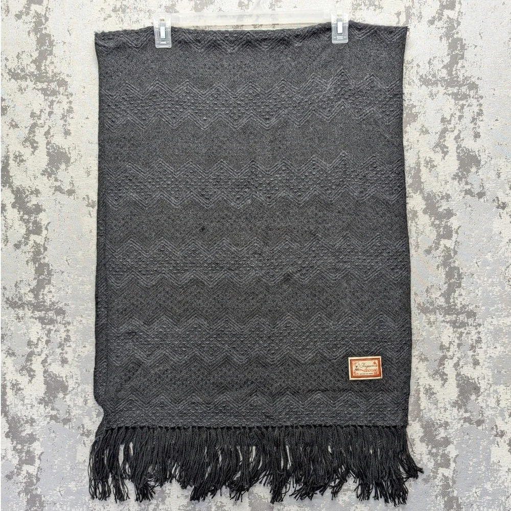 Figueroa Alpaca Charcoal Grey Chevron Textured Fringe‎ Shawl Wrap Made in Peru